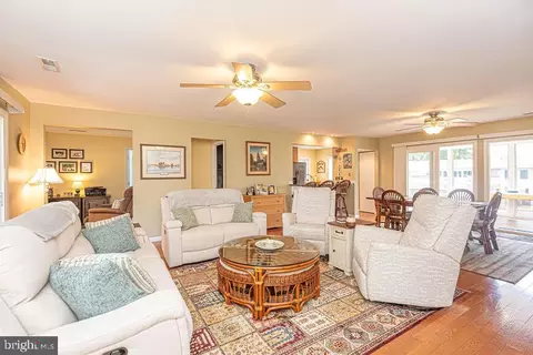 Living - 5 Laport Ct, Ocean Pines, MD 21811 photo 1 of 2