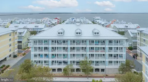 37 Fountain Dr W #2D, Ocean City, MD 21842