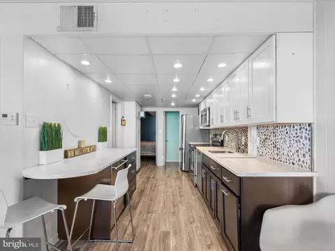 9 130th St #106, Ocean City, MD 21842