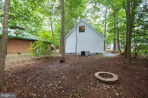 Exterior - 14 Hickory Way, Ocean Pines, MD 21811 photo 5 of 7