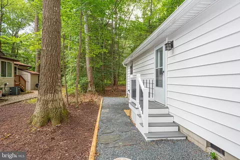 Exterior - 14 Hickory Way, Ocean Pines, MD 21811 photo 4 of 7