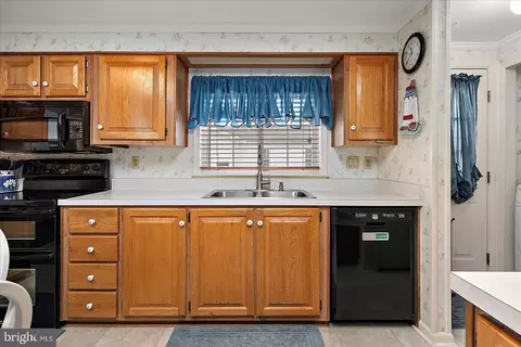 67 Anchor Way Dr, Berlin, MD 21811 photo 10