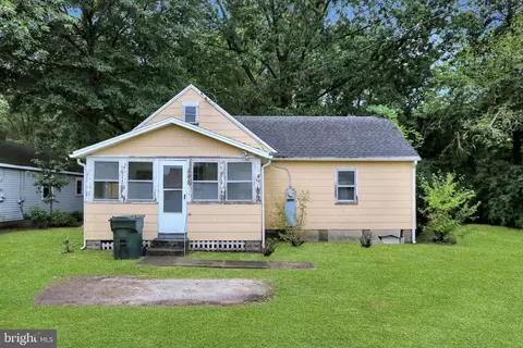 508 S Church St, Snow Hill, MD 21863