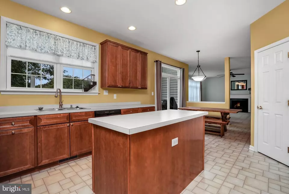 Kitchen - 2745 Stockton Rd, Pocomoke City, MD 21851 photo 2 of 4