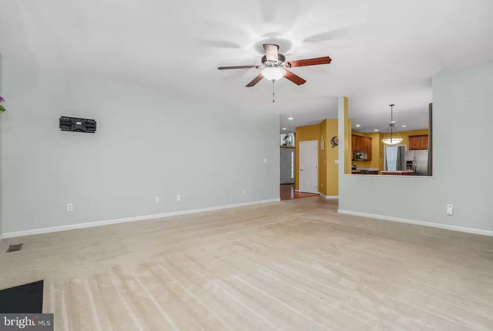 Living - 2745 Stockton Rd, Pocomoke City, MD 21851 photo 6 of 6