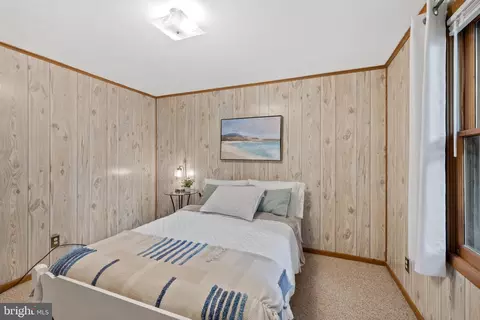 Bedroom - 22 Cresthaven Dr, Ocean Pines, MD 21811 photo 2 of 5