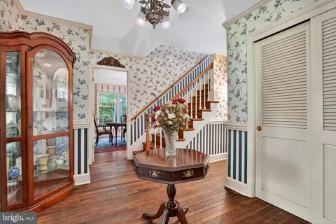Entry Way - 11155 Assateague Rd, Berlin, MD 21811 photo 1 of 4