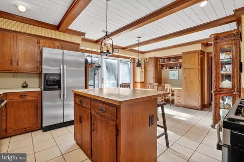 Kitchen - 11155 Assateague Rd, Berlin, MD 21811 photo 1 of 2