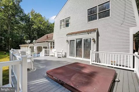 Exterior - 11155 Assateague Rd, Berlin, MD 21811 photo 4 of 8