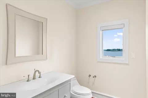 Bath - 36 Leigh Dr, Ocean Pines, MD 21811 photo 2 of 6