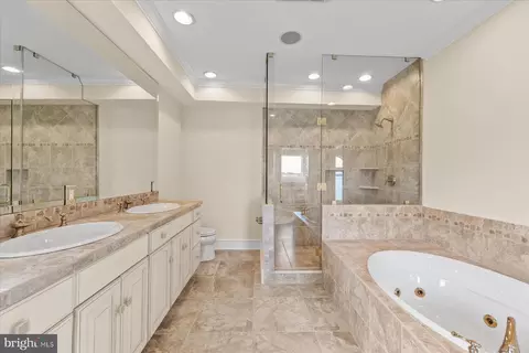 Bath - 36 Leigh Dr, Ocean Pines, MD 21811 photo 4 of 6