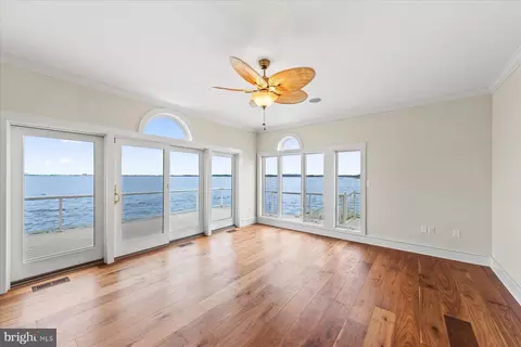 Living - 36 Leigh Dr, Ocean Pines, MD 21811 photo 6 of 9