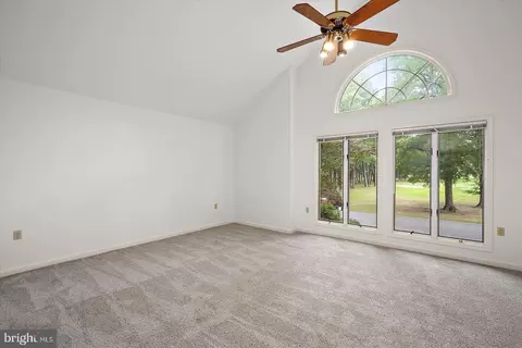 Living - 11410 Gaskin Dr, Berlin, MD 21811 photo 9 of 10