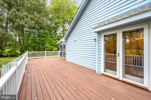 Exterior - 11410 Gaskin Dr, Berlin, MD 21811 photo 12 of 29