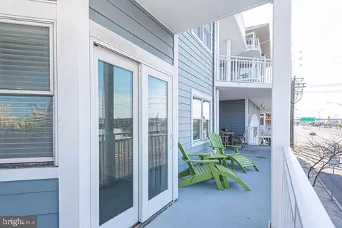 18 41st St #103, Ocean City, MD 21842