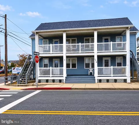110 10th St #1, Ocean City, MD 21842