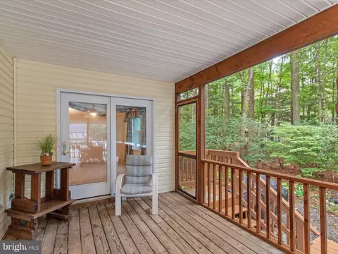 Exterior - 33 Pinehurst Rd, Berlin, MD 21811 photo 4 of 10