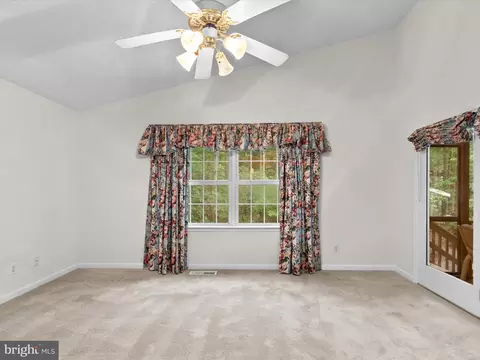 Bedroom - 33 Pinehurst Rd, Berlin, MD 21811 photo 6 of 6