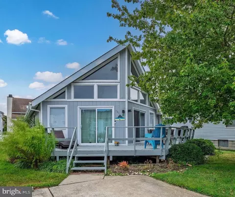 731 Anchor Chain Rd, Ocean City, MD 21842