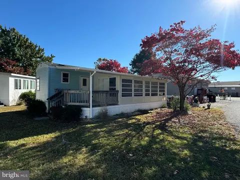 148 Ocean Oval Dr, Berlin, MD 21811