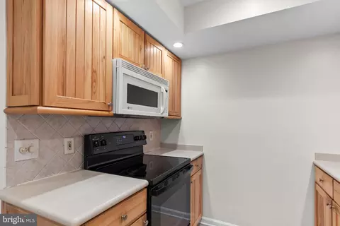 Kitchen - 6 Carriage Ln, Ocean Pines, MD 21811 photo 3 of 4