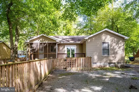 Exterior - 79 Seafarer Ln, Berlin, MD 21811 photo 12 of 28