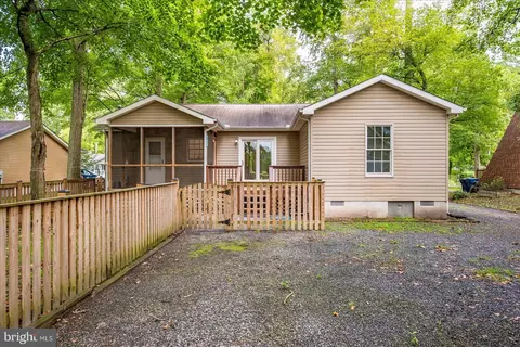 Exterior - 79 Seafarer Ln, Berlin, MD 21811 photo 22 of 28