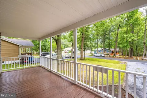 Exterior - 79 Seafarer Ln, Berlin, MD 21811 photo 4 of 28