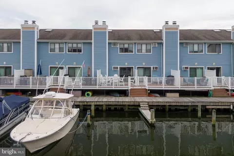 9307 Chesapeake Dr #A901, Ocean City, MD 21842