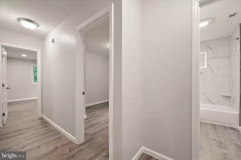 Entry Way - 152 Camelot Cir, Berlin, MD 21811 photo 5 of 5