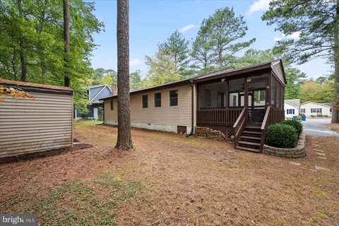 Exterior - 152 Camelot Cir, Berlin, MD 21811 photo 1 of 5