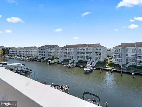 203 125th St #377S, Ocean City, MD 21842