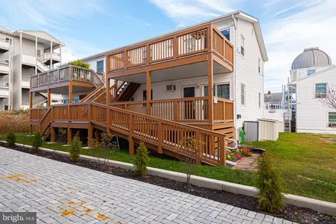 114 78th St #B, Ocean City, MD 21842
