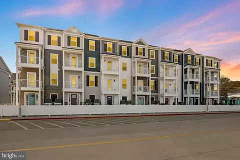 102 143rd St #B, Ocean City, MD 21842