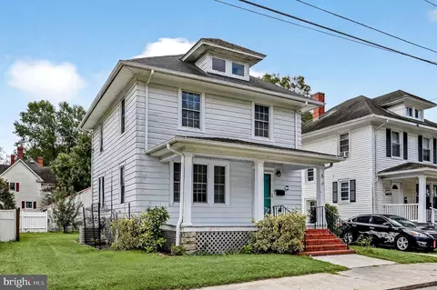 5 Clarke Ave, Pocomoke City, MD 21851