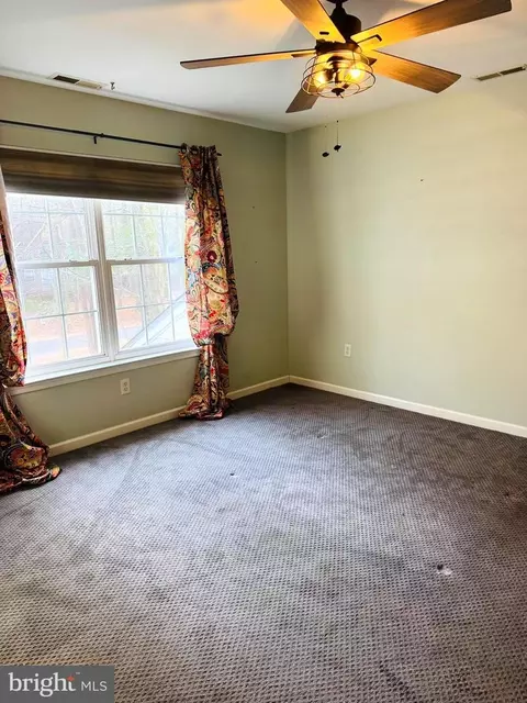 Bedroom - 43 Tail Of The Fox Dr, Ocean Pines, MD 21811 photo 1 of 1