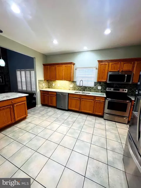 Kitchen - 43 Tail Of The Fox Dr, Ocean Pines, MD 21811 photo 1 of 6