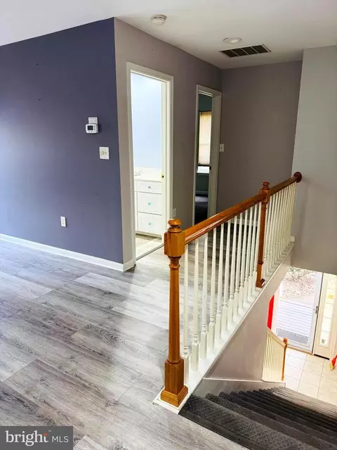 Entry Way - 43 Tail Of The Fox Dr, Ocean Pines, MD 21811 photo 5 of 6