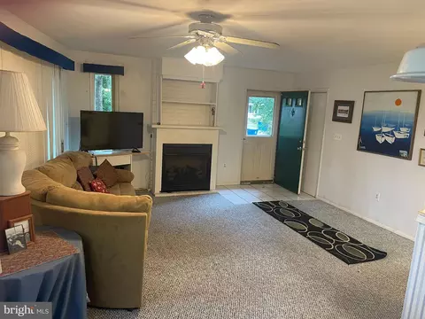 Living - 6 Weeping Willow Ct, Ocean Pines, MD 21811 photo 1 of 1