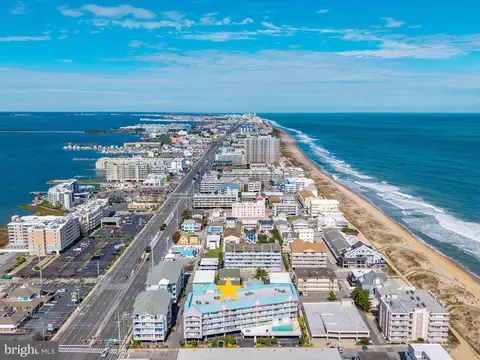 12 41st St #301, Ocean City, MD 21842