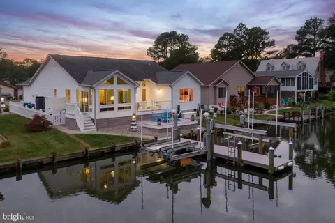 385 Ocean Pkwy, Ocean Pines, MD 21811