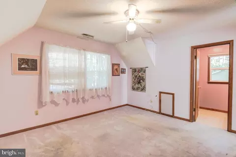 Bedroom - 21 Sloop Ln, Ocean Pines, MD 21811 photo 4 of 13