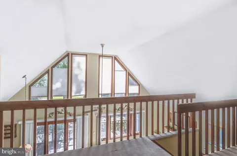 Entry Way - 21 Sloop Ln, Ocean Pines, MD 21811 photo 3 of 3