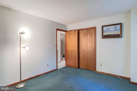 Bedroom - 21 Sloop Ln, Ocean Pines, MD 21811 photo 5 of 13