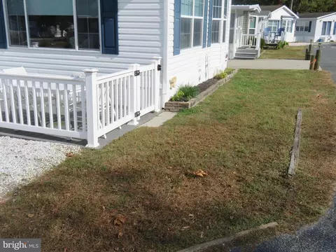 Exterior - 134 Skipjack Cir, Berlin, MD 21811 photo 7 of 14