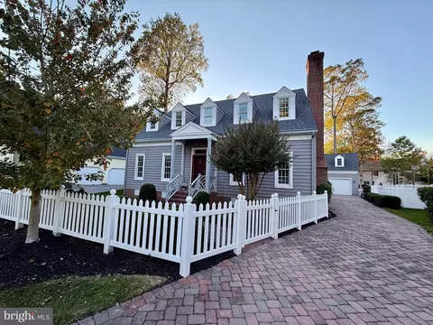 1407 N Chase St, Ocean Pines, MD 21811