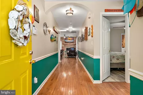 Entry Way - 14 Boston Dr, Berlin, MD 21811 photo 1 of 3