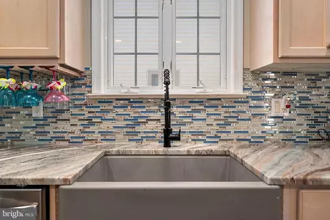 Kitchen - 14 Boston Dr, Berlin, MD 21811 photo 7 of 8