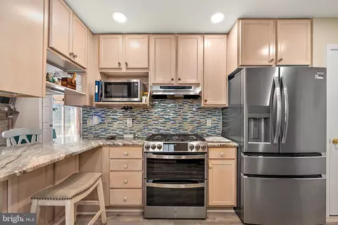 Kitchen - 14 Boston Dr, Berlin, MD 21811 photo 4 of 8