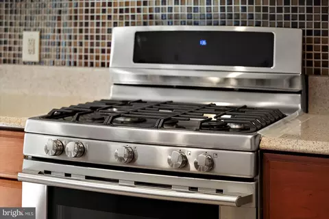 Kitchen - 101 Mumfords Landing Rd, Ocean Pines, MD 21811 photo 9 of 10